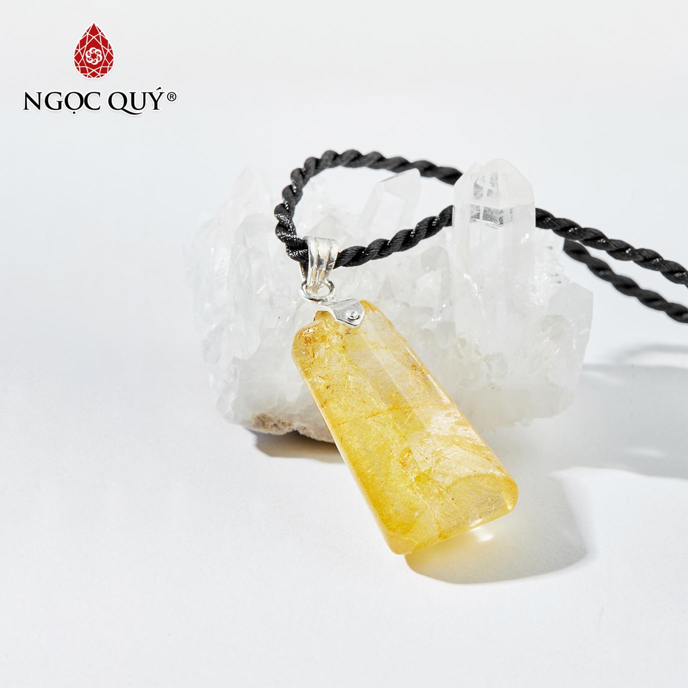 Mặt dây chuyền đá thạch anh tóc vàng bản vuông mệnh thủykim - Ngọc Quý Gemstones