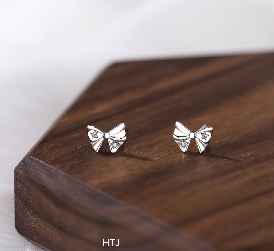 Bông tai bạc thời trang nụ nơ chất liệu bằng bạc MS043