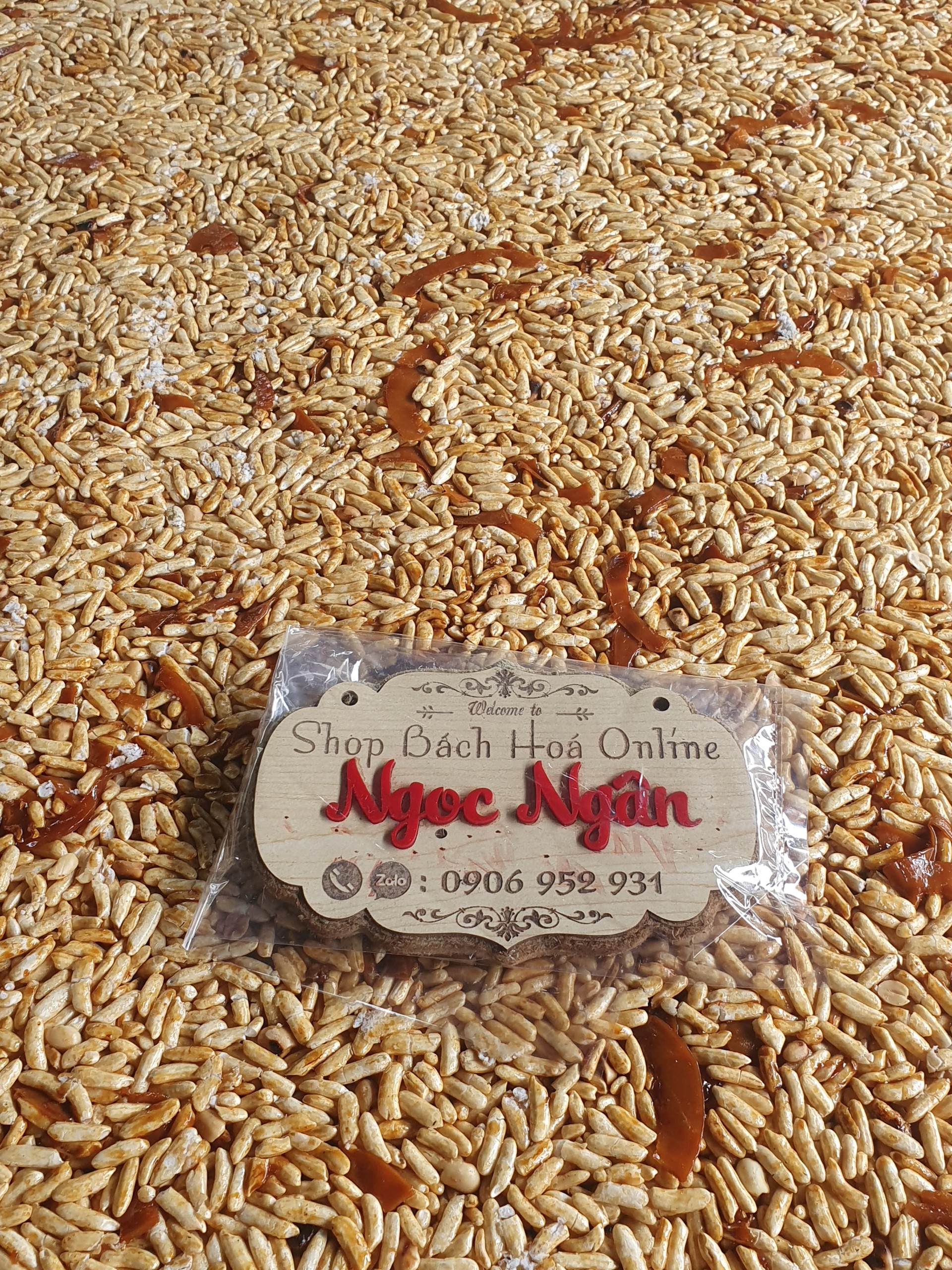 cốm gạo ngào đường thơm ngon