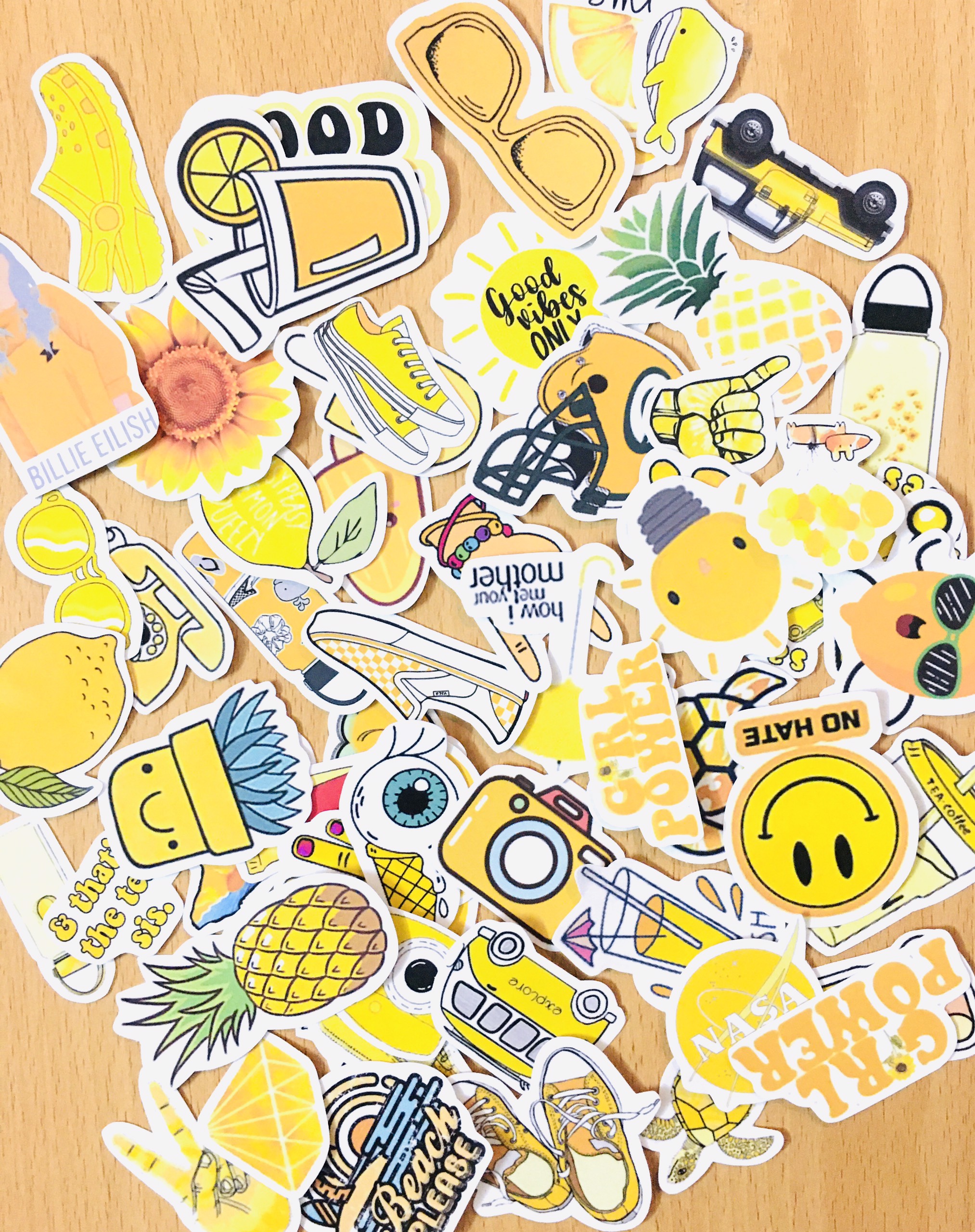 Set 30 đến 80 Sticker chủ đề màu Vàng, yellow ảnh ép lụa