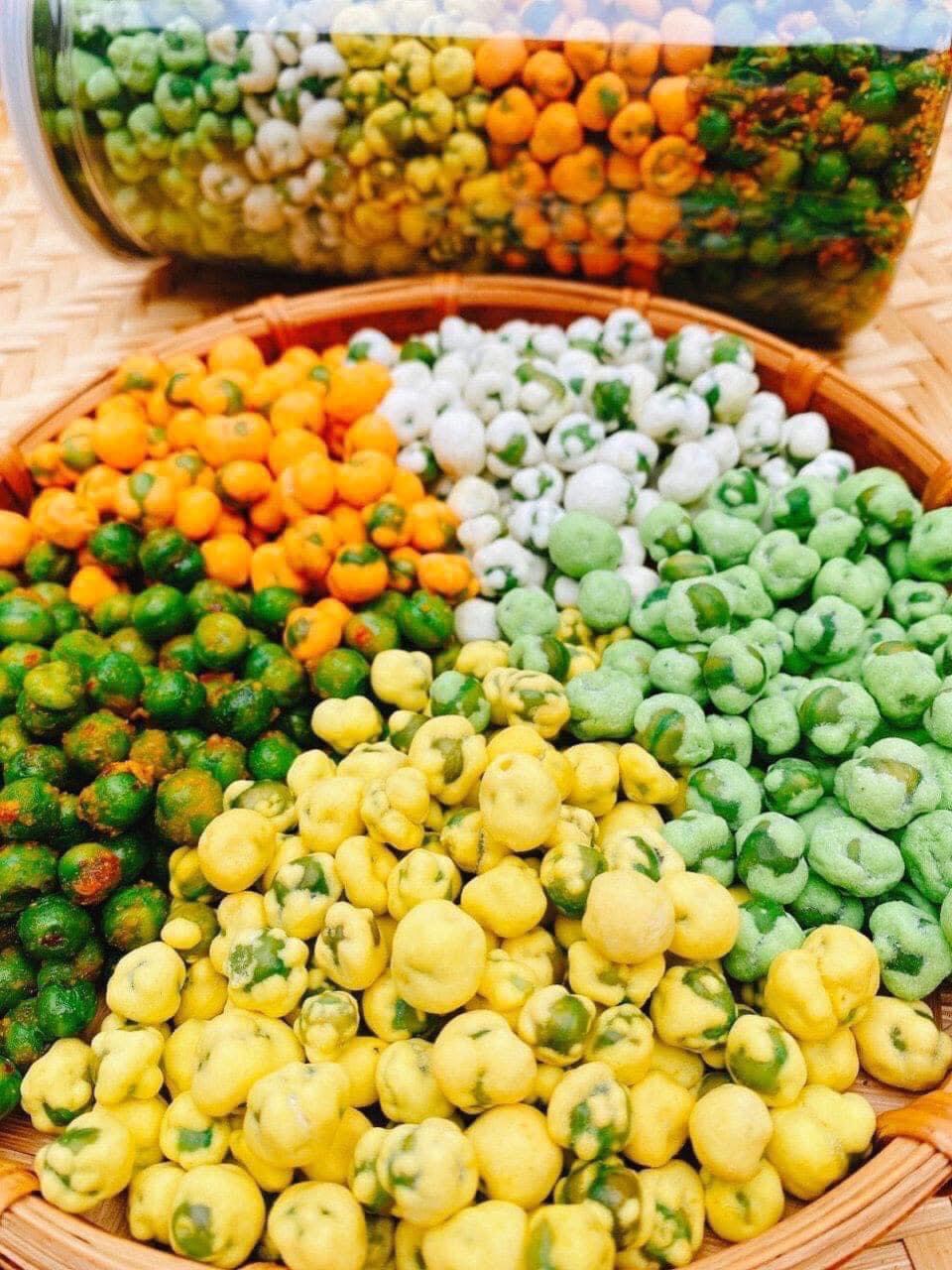 Combo 2 hộp Đậu Mix  vị ( hà lan wasabi, đậu sữa, đậu hà lan tỏi ớt, đậu vị sầu riêng,đậu phô mai)- 450gr/hộp.
