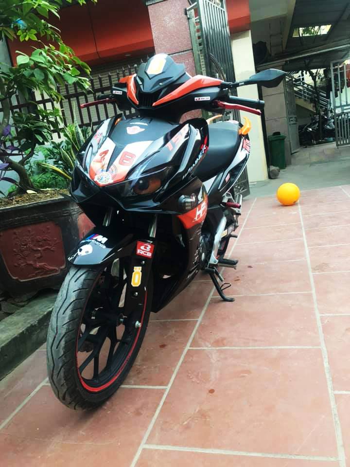 Cánh gió moto GP Winner X