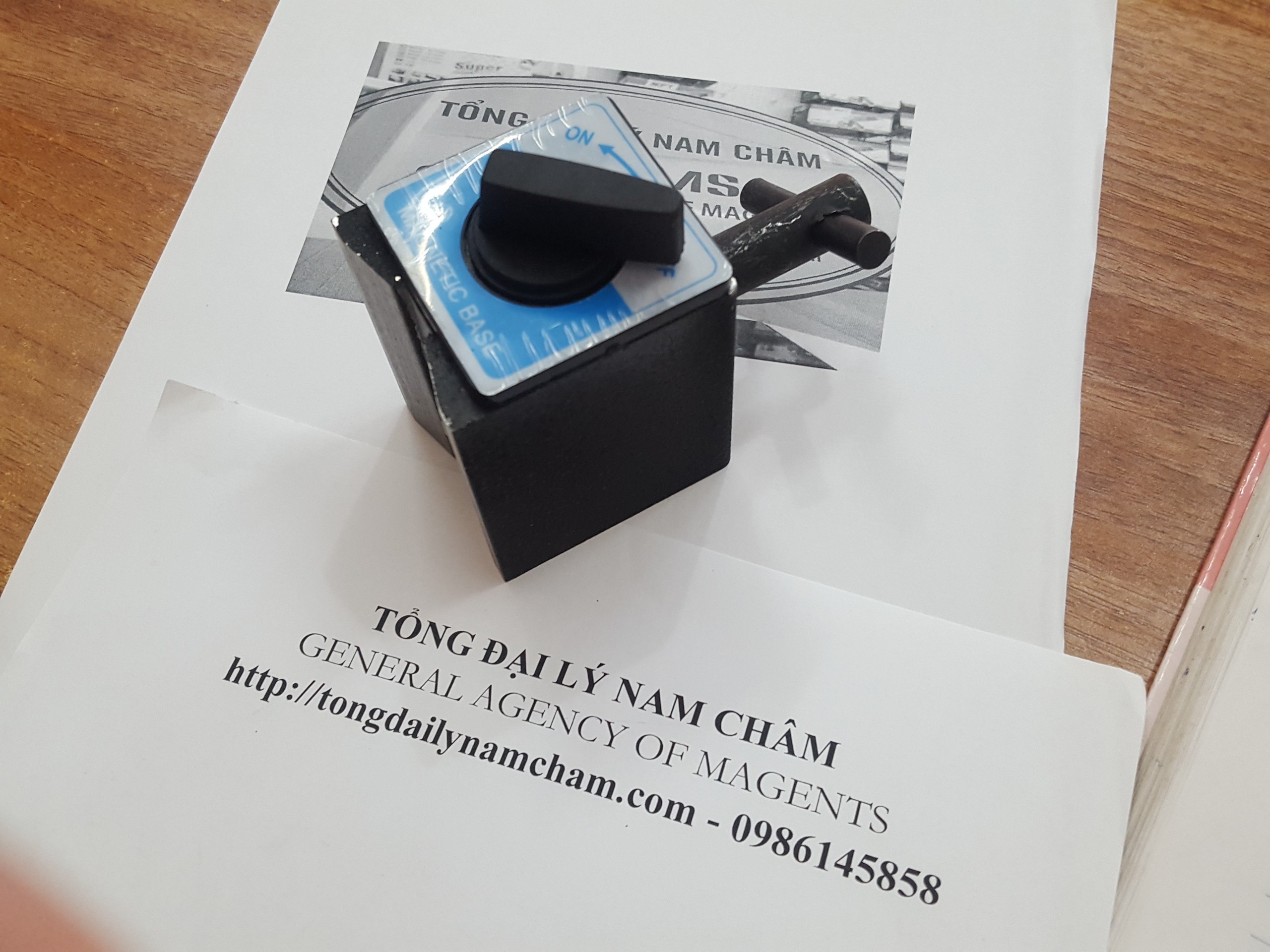 Dụng Cụ Từ Tính Nam Châm On/Off 60Kg