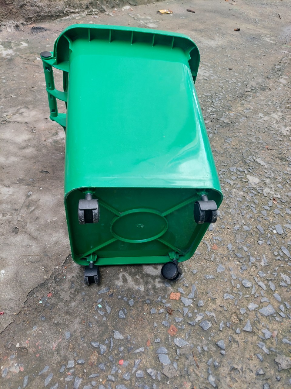 Thùng rác công nghiệp 60L