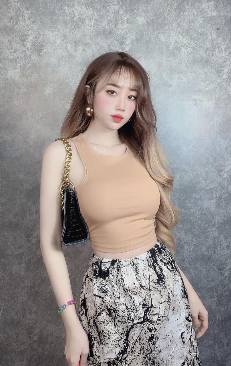 Áo ba lỗ ngược Croptop ôm body
