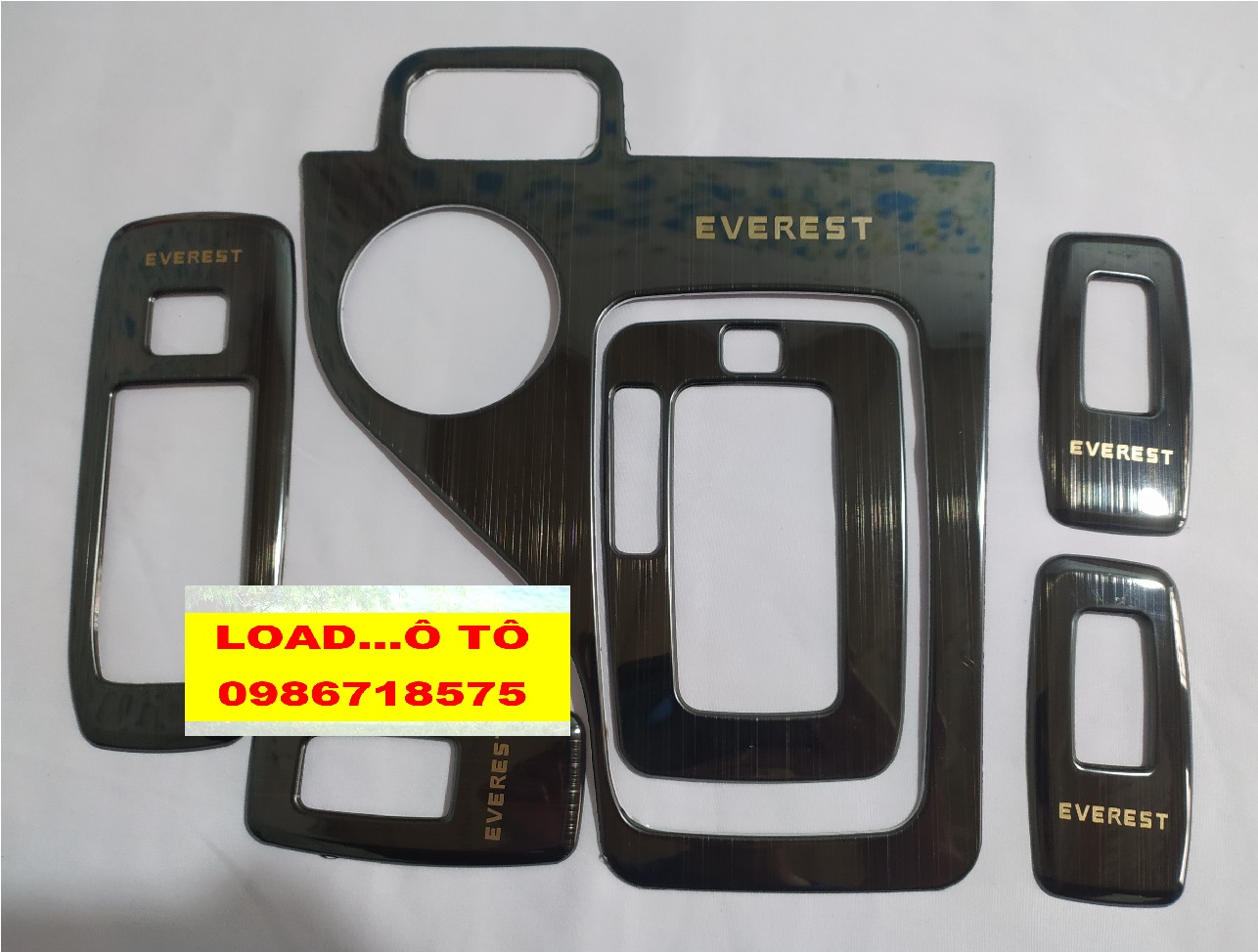 Bộ ốp nội thất ford everest 2018-2021 vân titan xước cao cấp