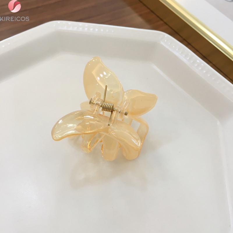Kẹp tóc gấp tóc hình bướm 3d size vừa nhiều màu cực xinh - kireicos