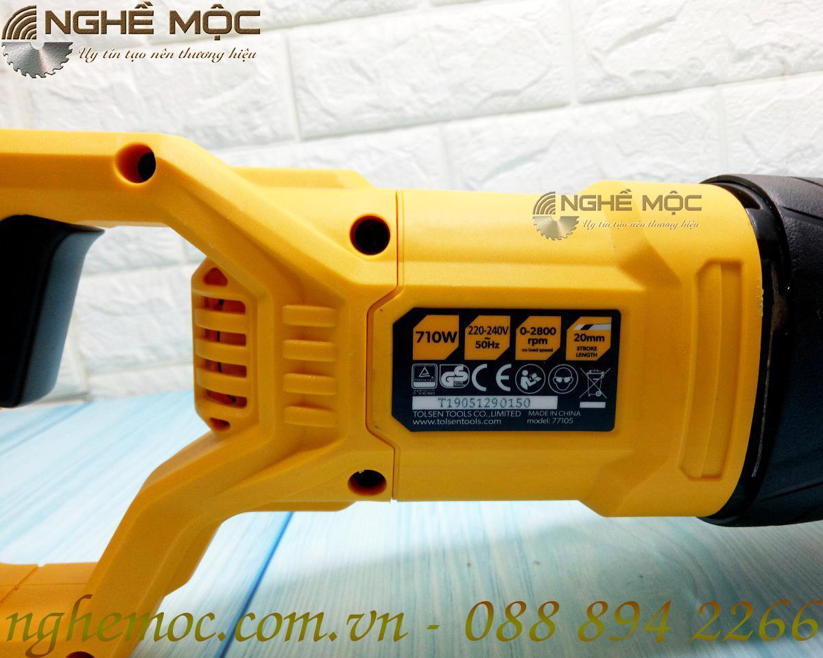Máy cưa kiếm 710W tolsen 79541