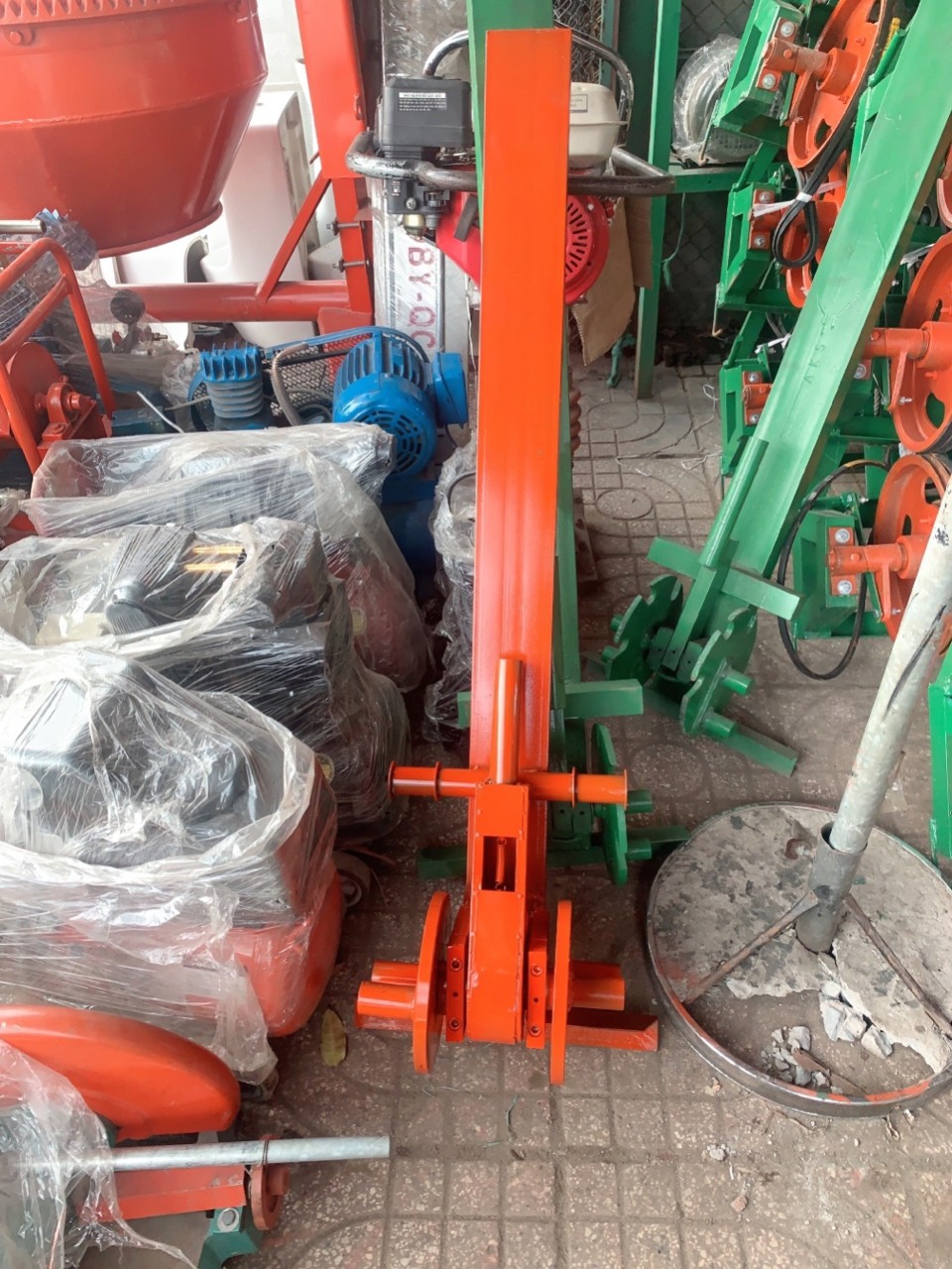 Bàn Bẻ Sắt Phi 14- 25 (Cam)