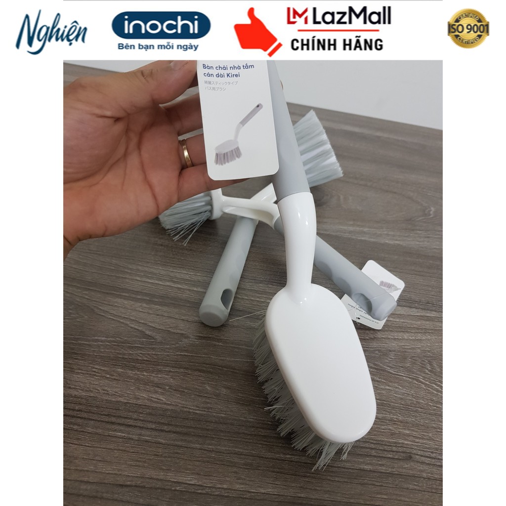 Bàn chải nhà tắm cán dài kirei (26cm)
