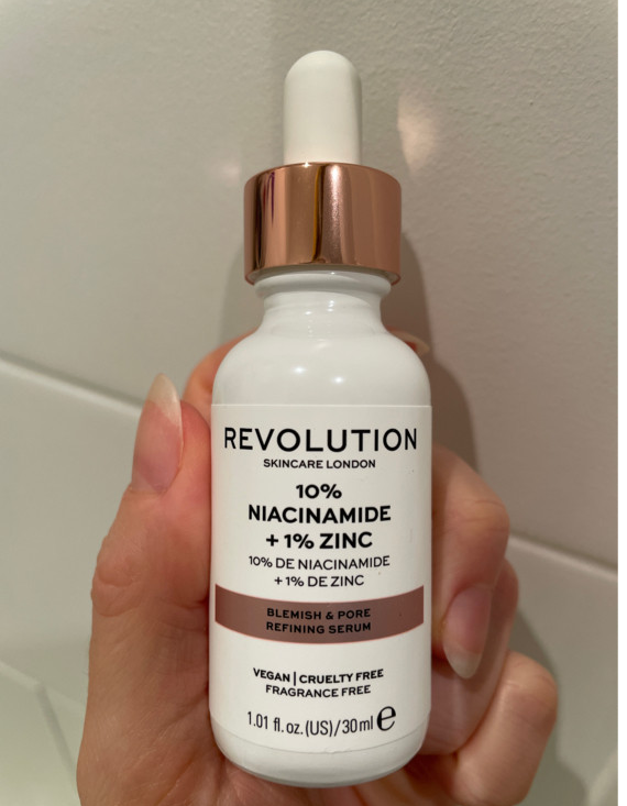 Tinh chất 10% Niacinamide đều màu da mờ thâm Revolution Beauty  (Bill Anh)