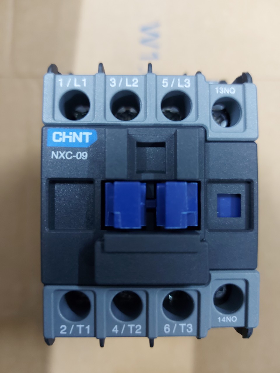 Khởi động từ CHINT NXC 09A-220V