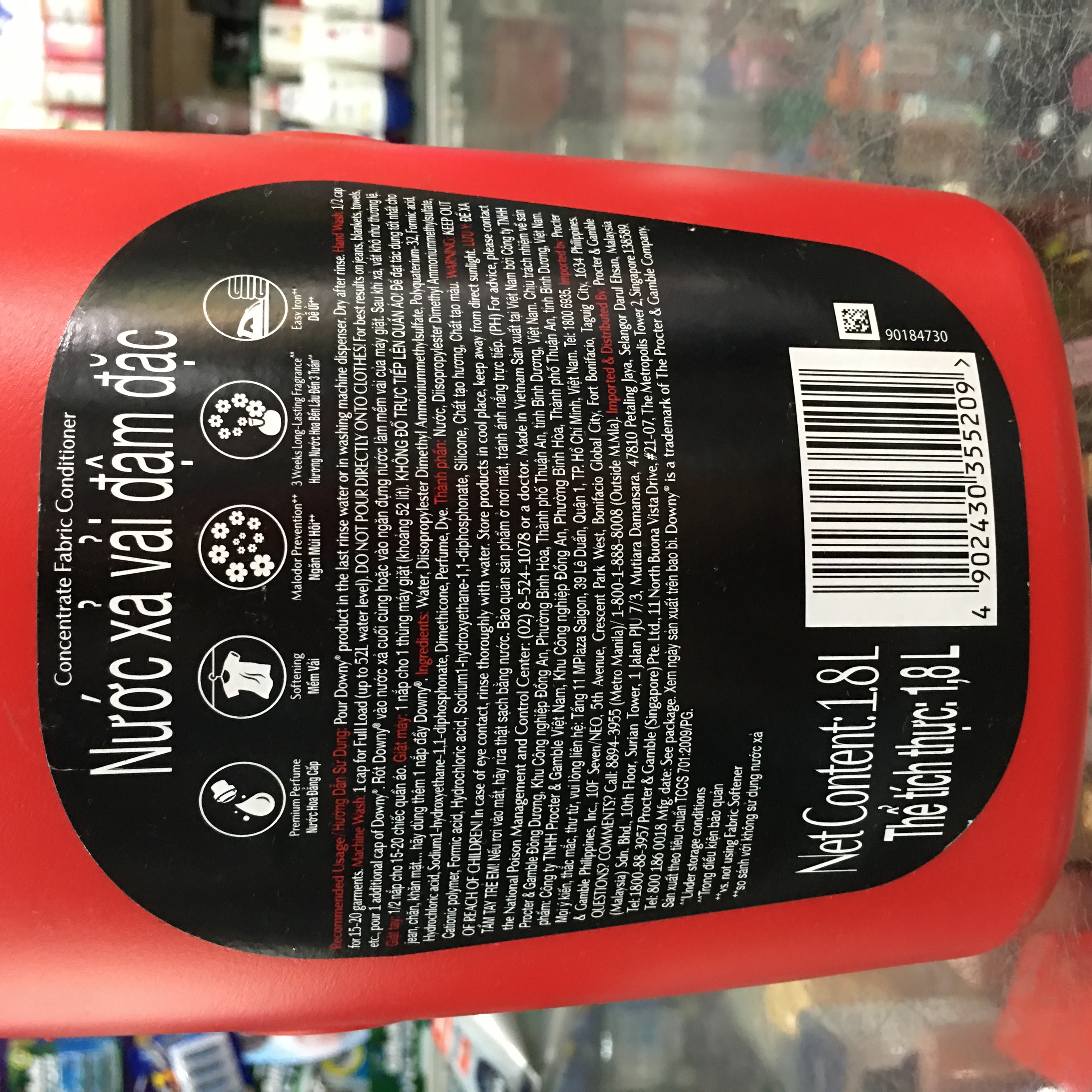 Nước Xả Vải Downy Đam Mê Chai 1.8L