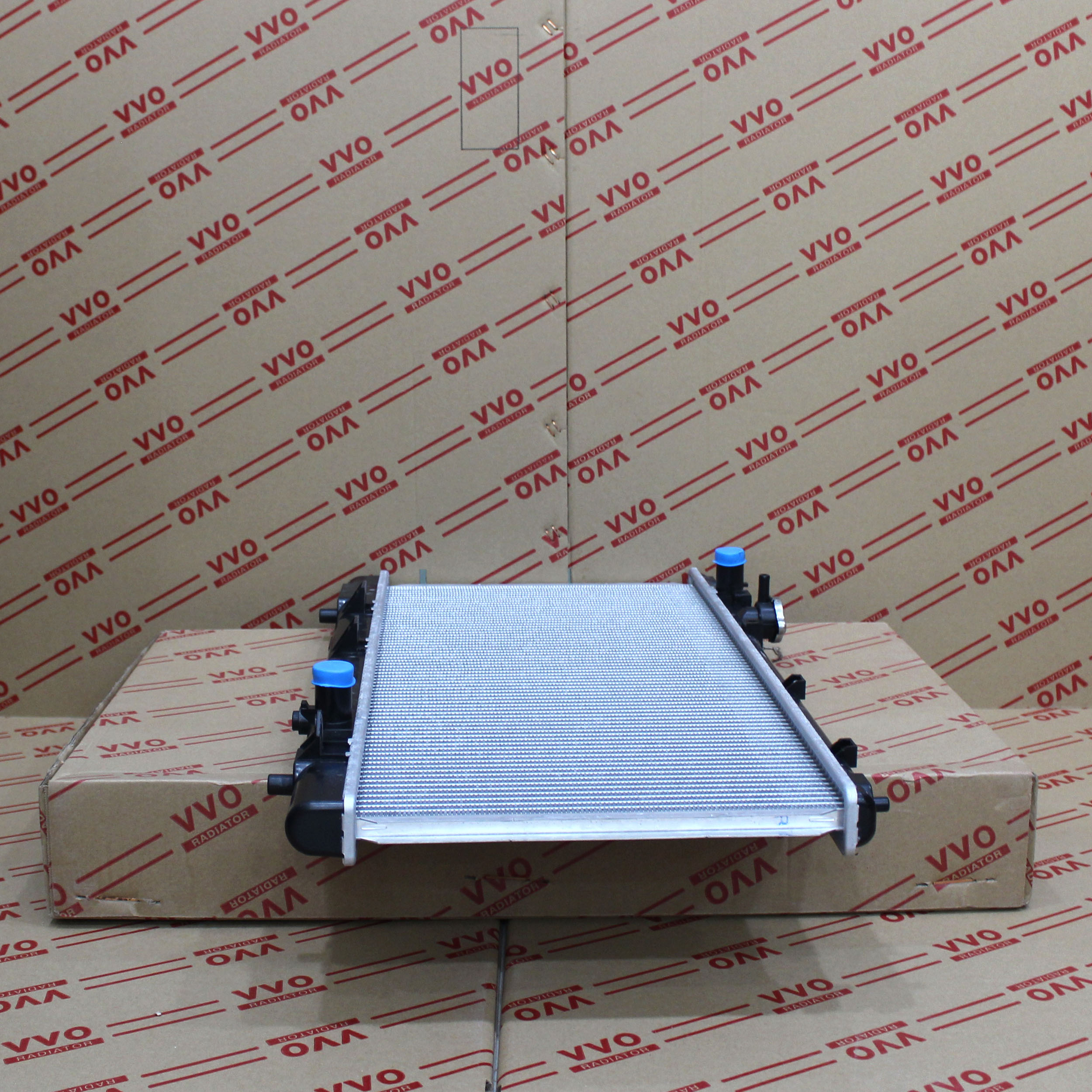 Két nước Mazda 323, 2001-2006, số sàn