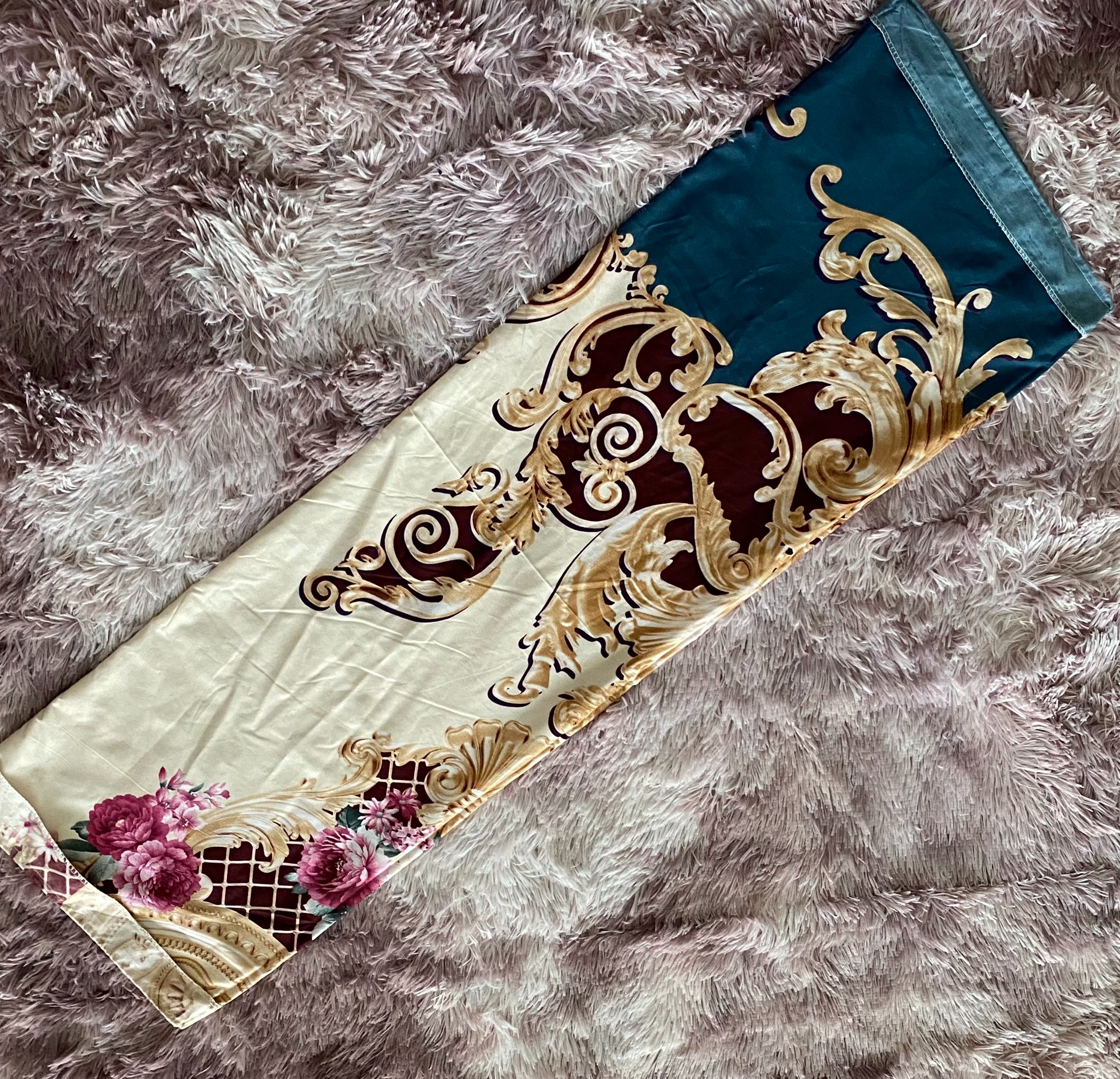 Vỏ Gối Ôm Poly Kích Thước 35 x 100 cm