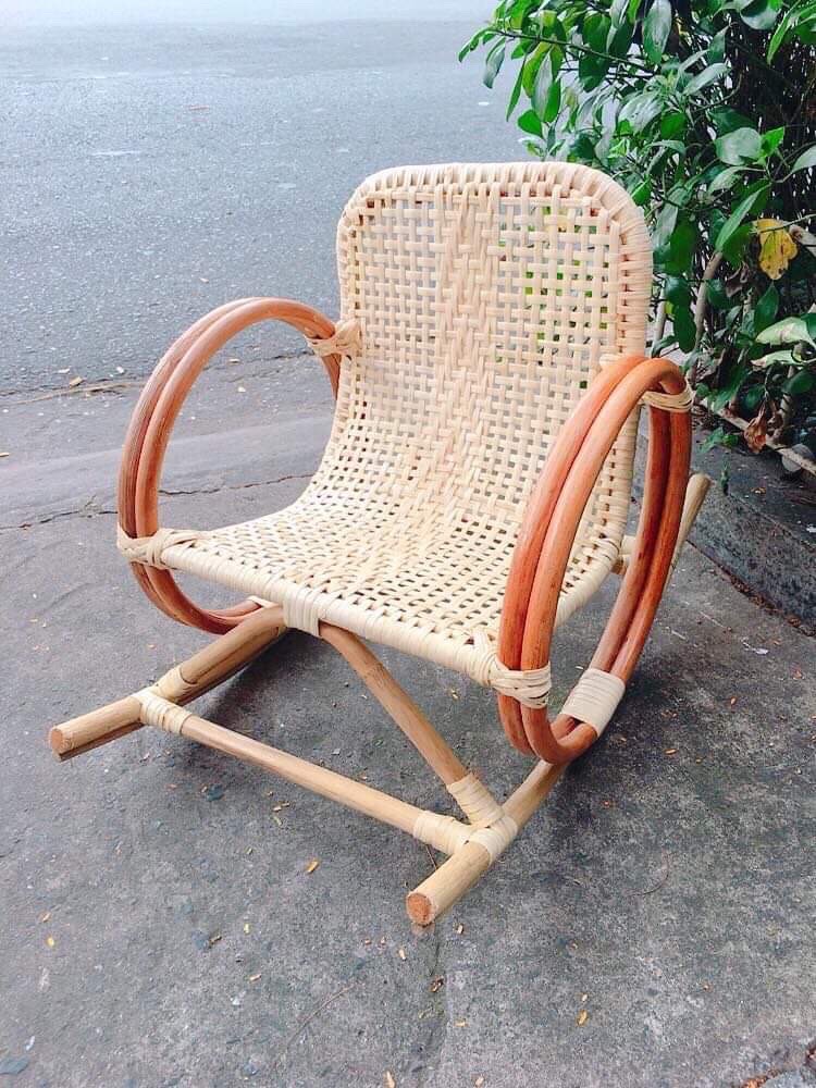 Rocking chairs for baby