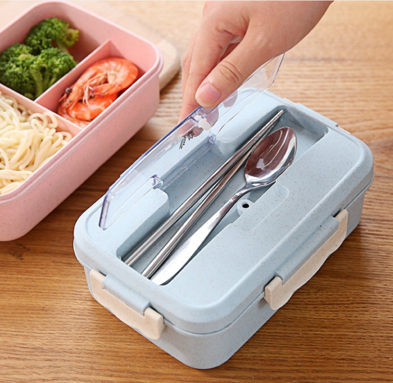 Hộp cơm lúa mạch 3 ngăn có kèm thìa và đũa inox