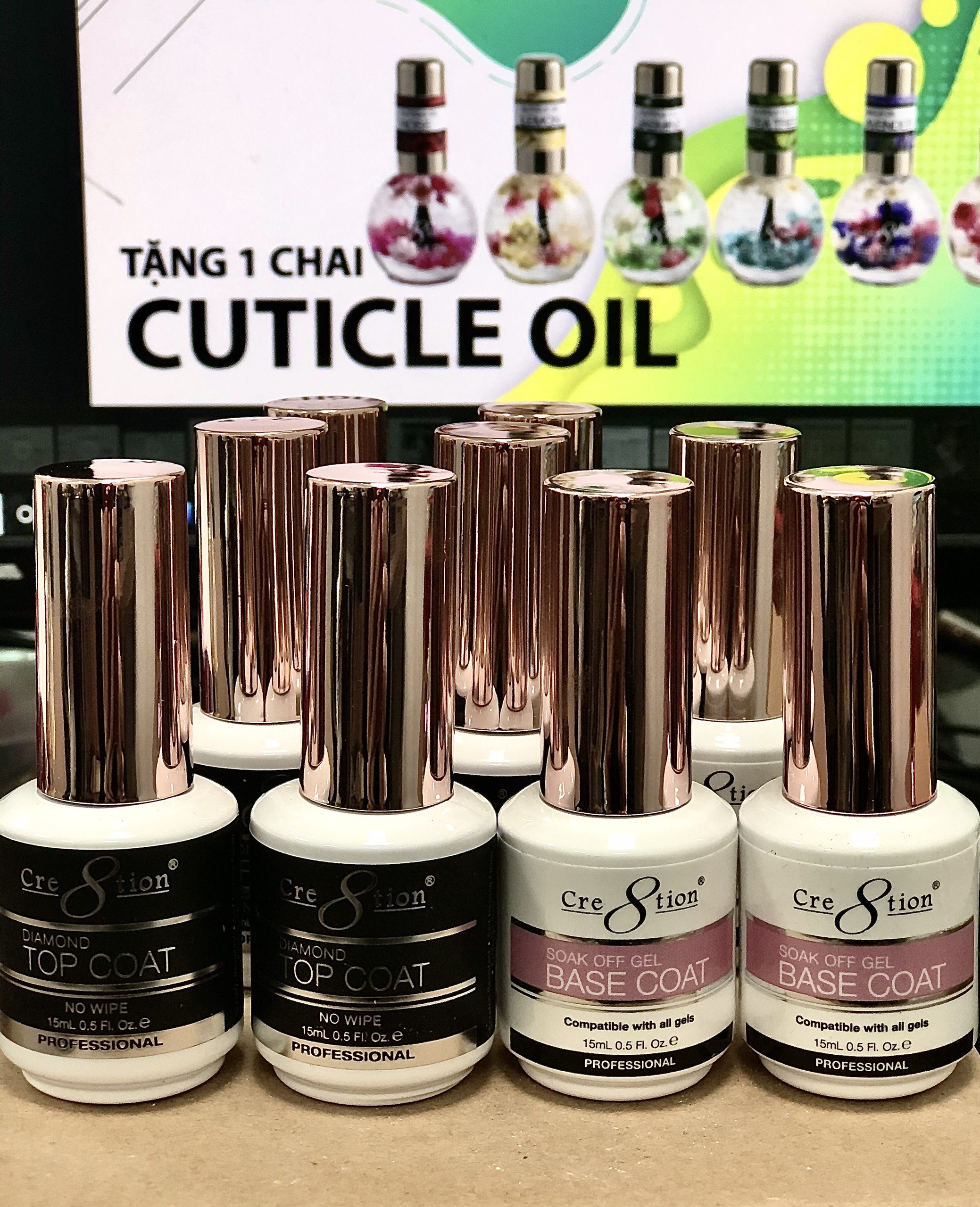 Base ( lớp lót), Top (lớp bóng) gel Cre8tion