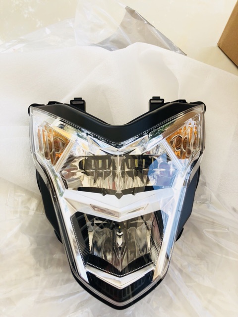 Pha đèn trước xe Sonic 150R chính hãng honda