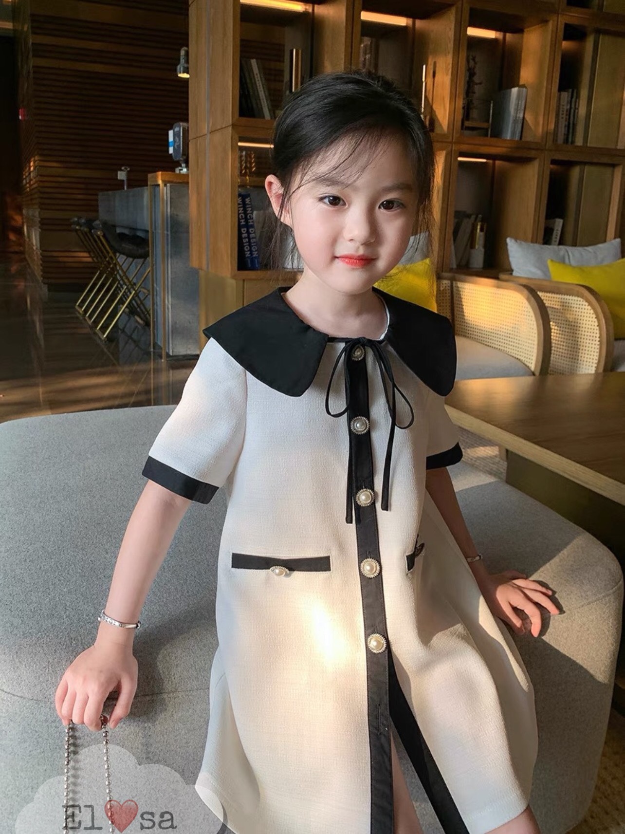 Váy bé gái- váy dạ trắng cổ đen 10-30kg