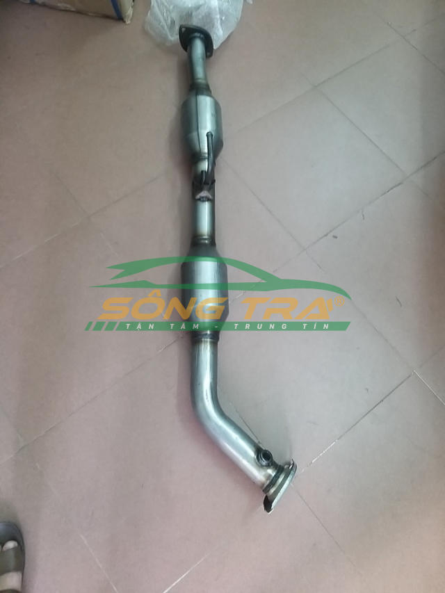 Ống xả/ ống bô đoạn đầu innova