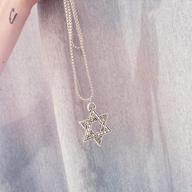 Dây Chuyền Ngôi Sao 6 Cánh Huyền Bí Họa Tiết Sang Trọng TT23