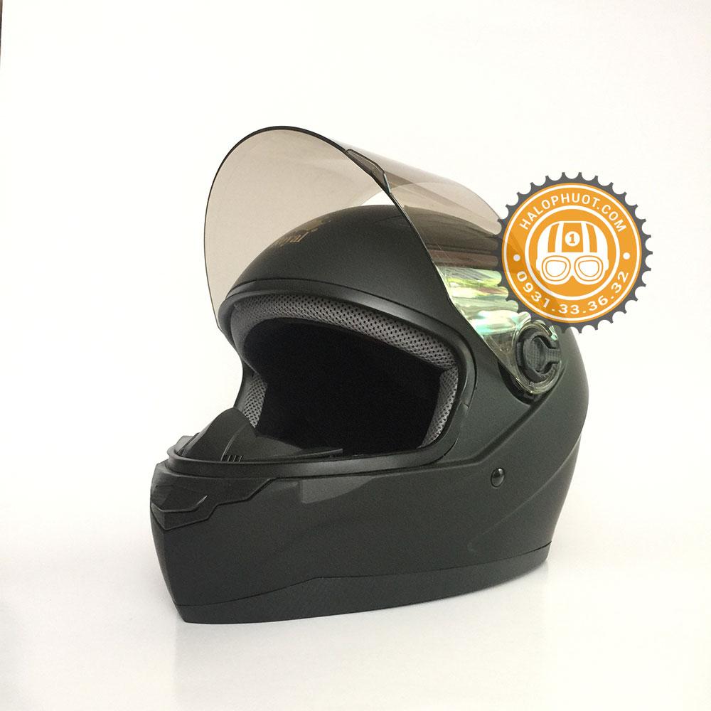 NÓN BẢO HIỂM ROYAL M136 ĐEN NHÁM (KÍNH KHÓI)