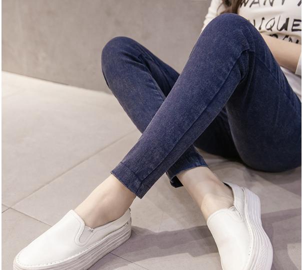 Quần jean bầu siêu đẹp, hiện đại!