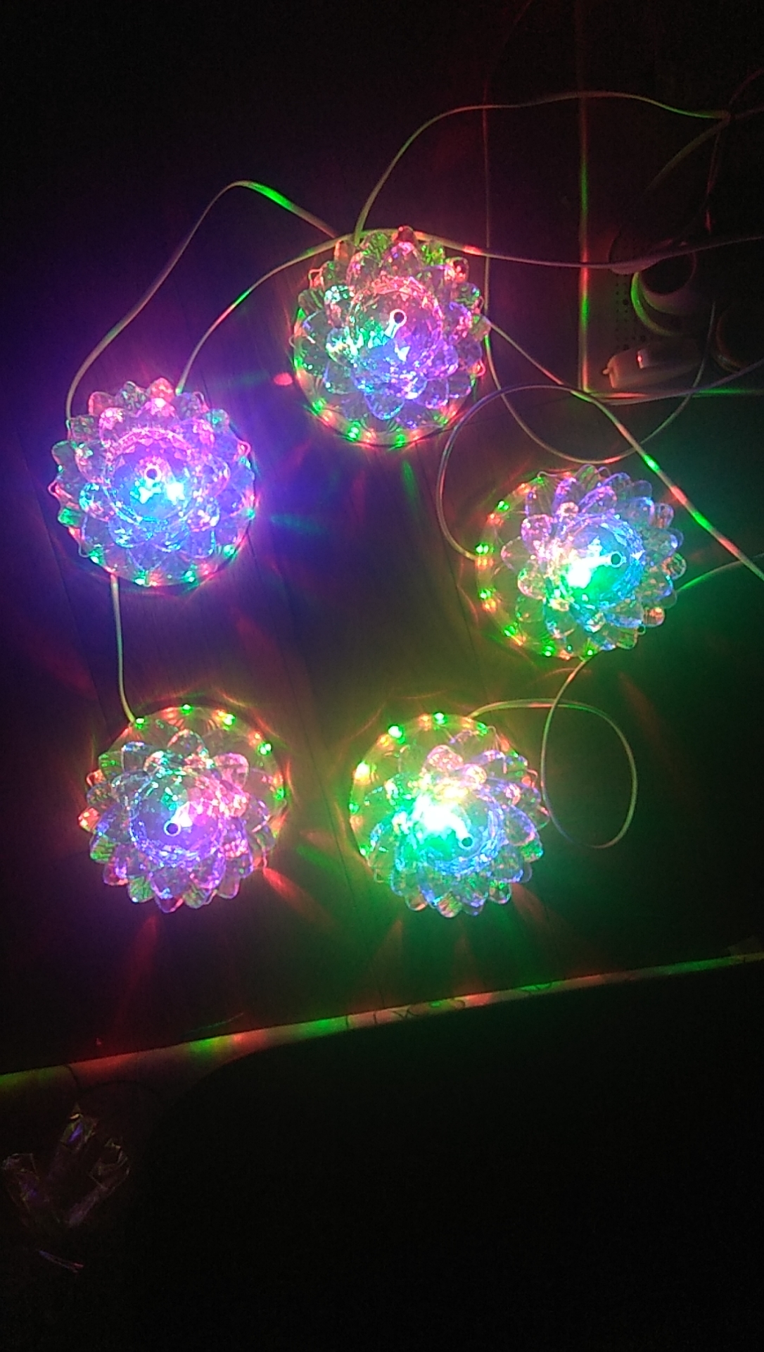[HCM]Đèn Led Bông Sen Quay 7 Màu  ShopAnhThu