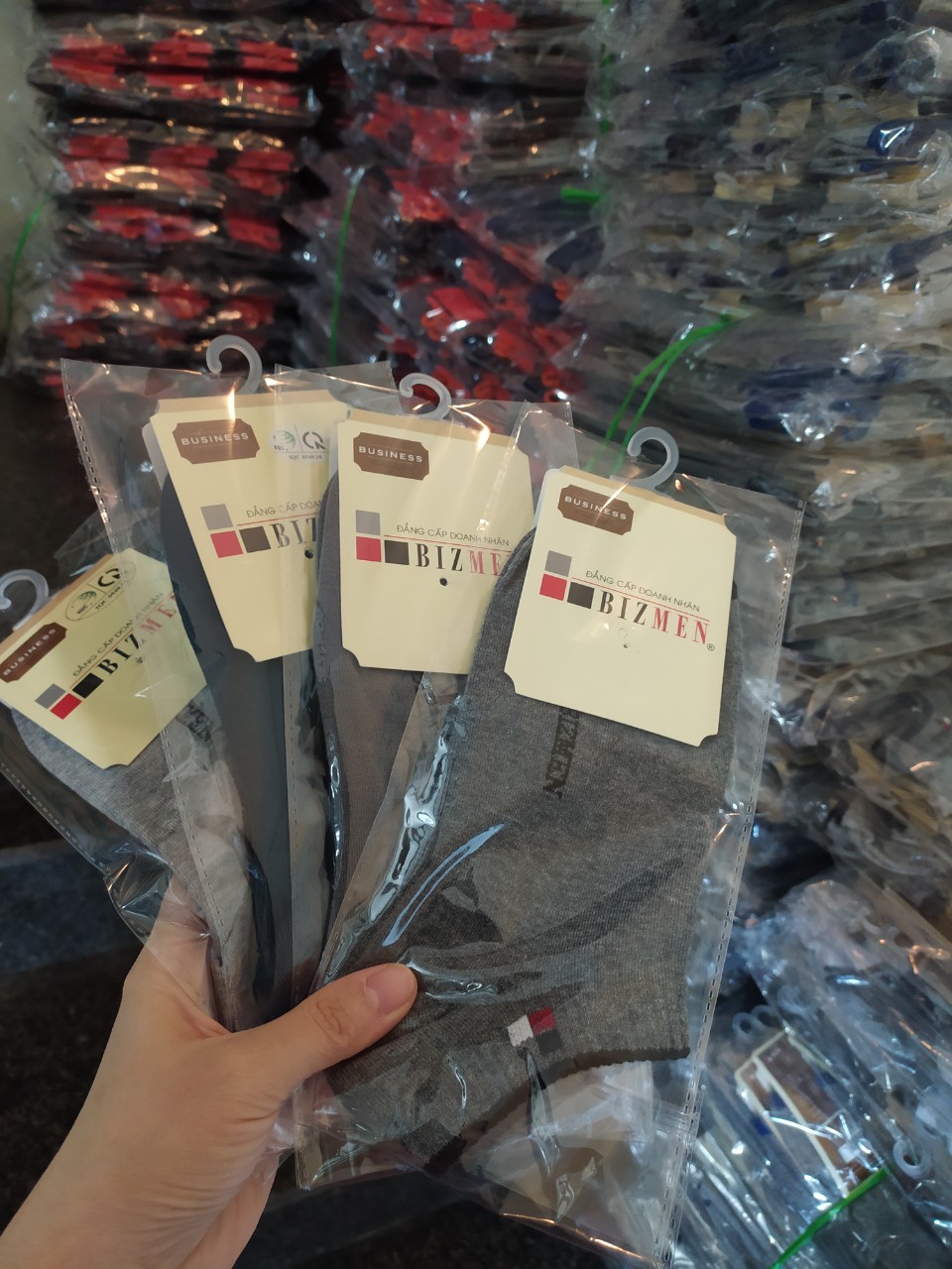 Tất Nam Bizmen Vớ Nam Bizmen