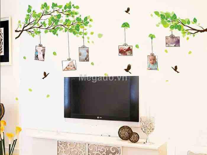 Decal tranh dán tường cây treo khung ảnh