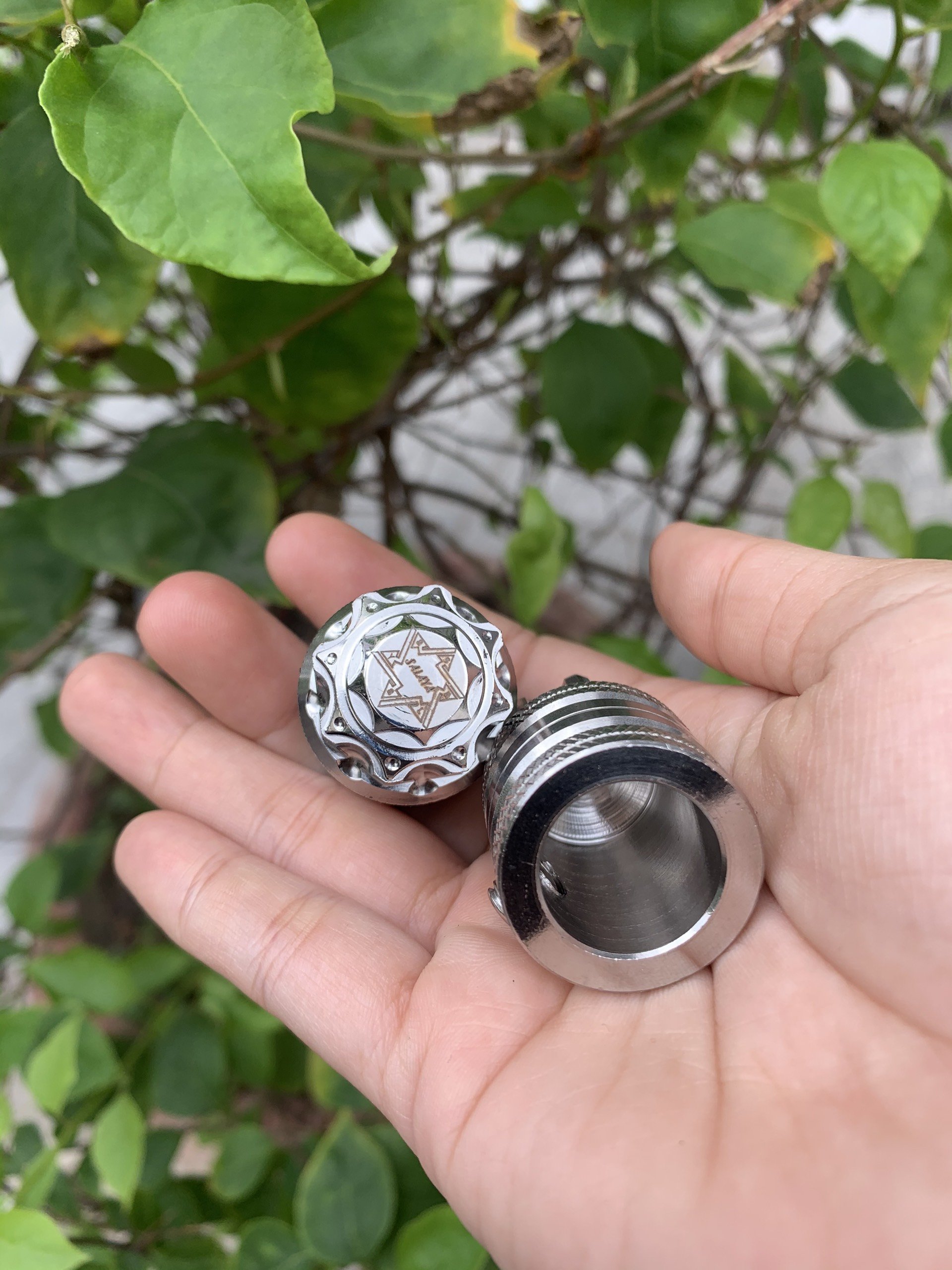 [HCM]CHỤP GIÒ ĐẠP INOX SALAYA CHO XE MÁY