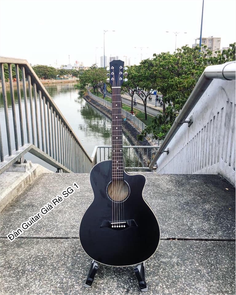 [HCM]Đàn guitar acoustic có ty khóa đúc