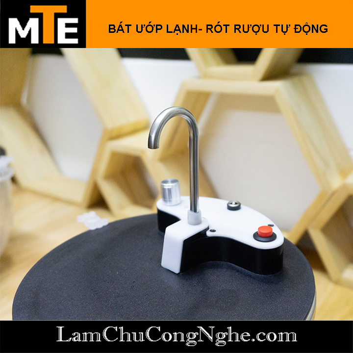 Máy rót tự động MEKAZO - dụng cụ ướp lạnh