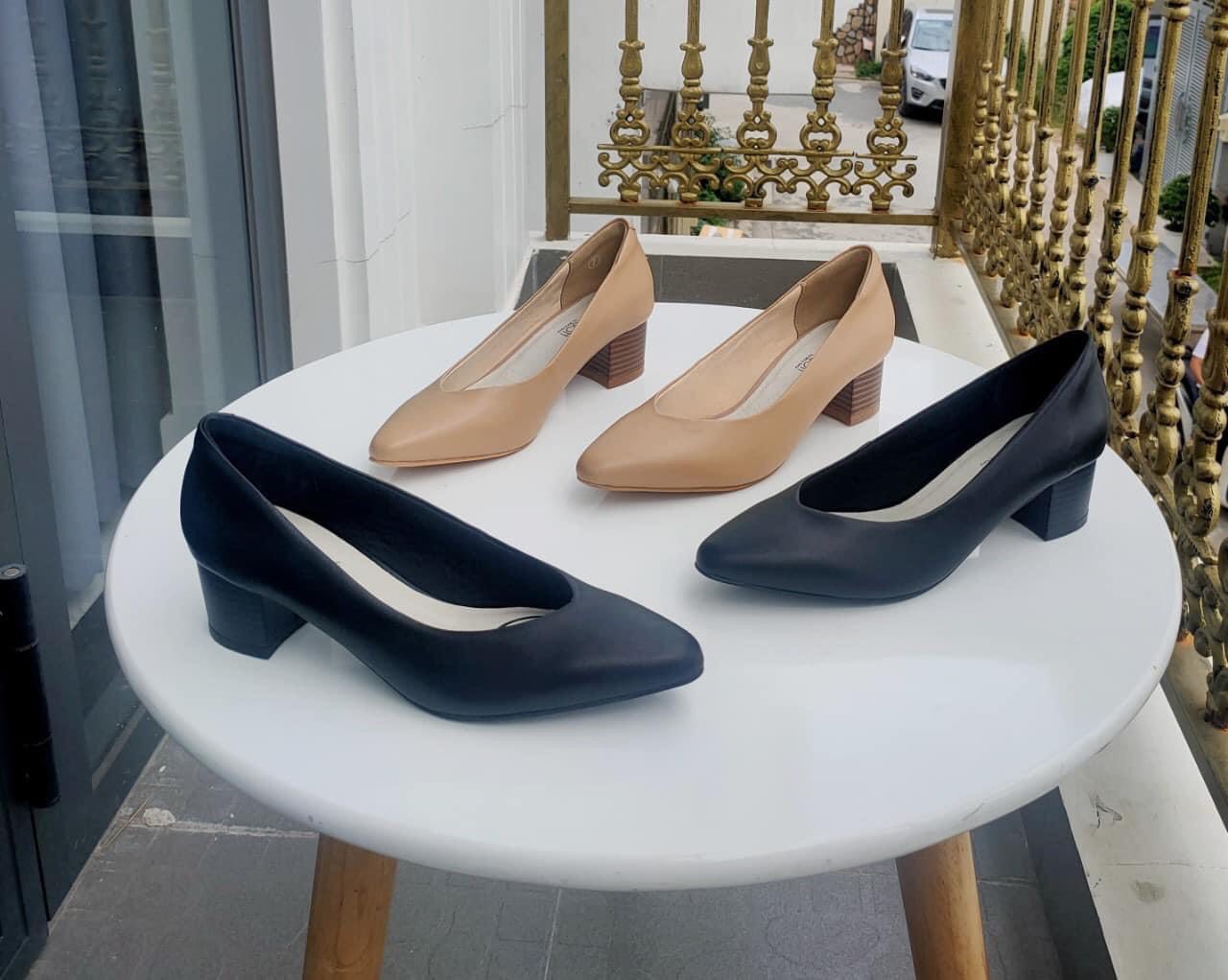 Giày công sở Supersoft 5cm khoét tim da thật