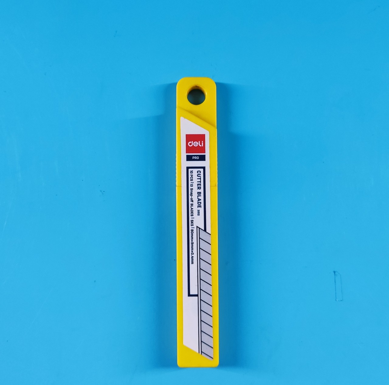 Deli 2039/2064 dao rọc giấy văn phòng cỡ trung và lớn - sử dụng lưỡi dao 09/18mm