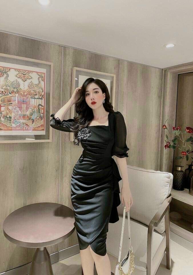 [HCM]ĐẦM BODY NHÚN SANG CHẢNH TAY PHỐI VOAN CÀI BÔNG THIẾT KẾ BÈO HÔNG DRQCS