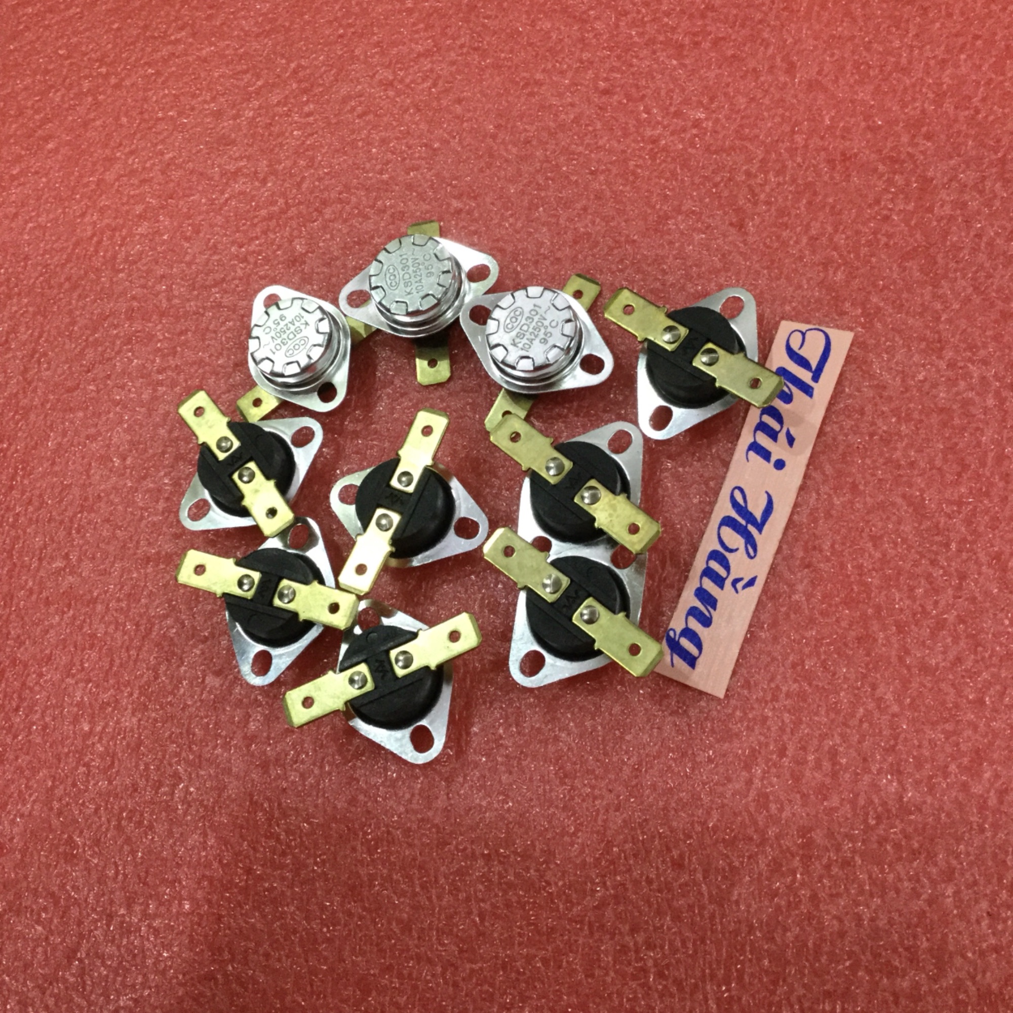 Rơ le nhiệt KSD301-70 độ C giá 10 chiếc