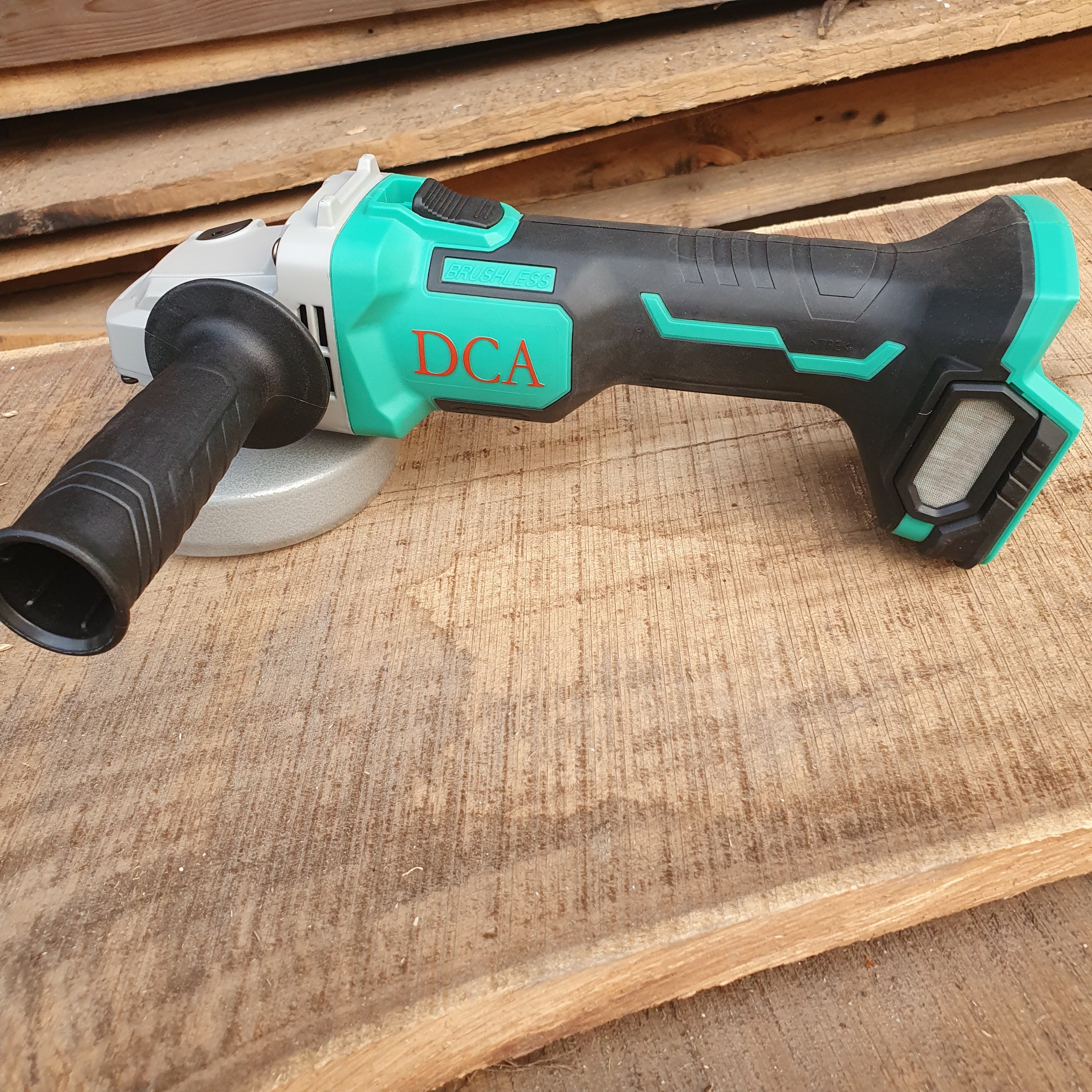 Thân máy mài góc dùng pin DCA adsm02-100z 18v
