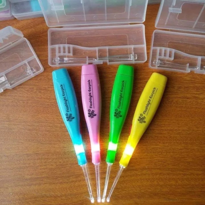 Lấy Ráy Tai Có Đèn 3 Đầu Gắp