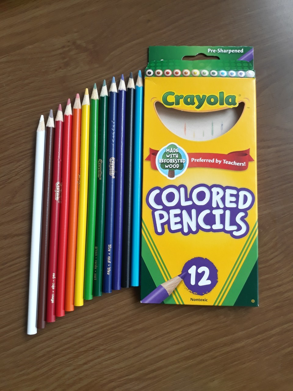 Hộp 12 cây chì màu Crayola Colored Pencils