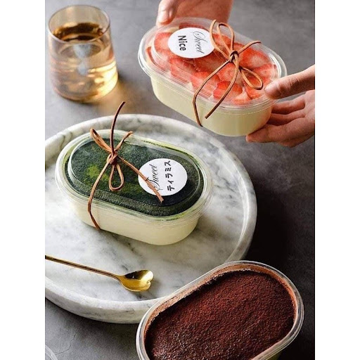 Set 5 hộp oval đựng bánh lạnh (Tiramisu, Panna Cotta, Pudding, bánh flan)