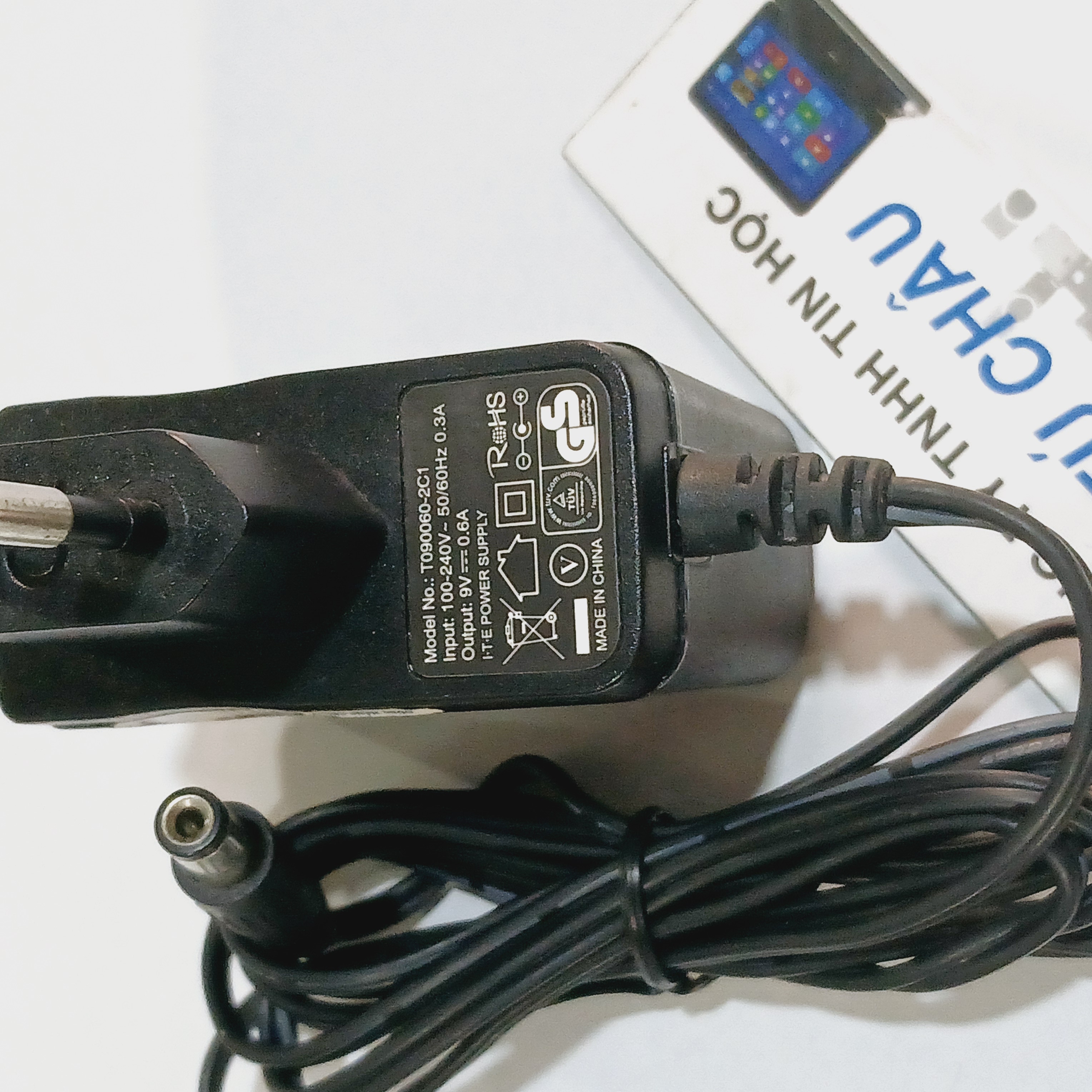 Adapter TP Link DC 9V - 0.6A / Đầu cắm 5.5mm X 2.1mm (Adapter tháo LK TP Link)