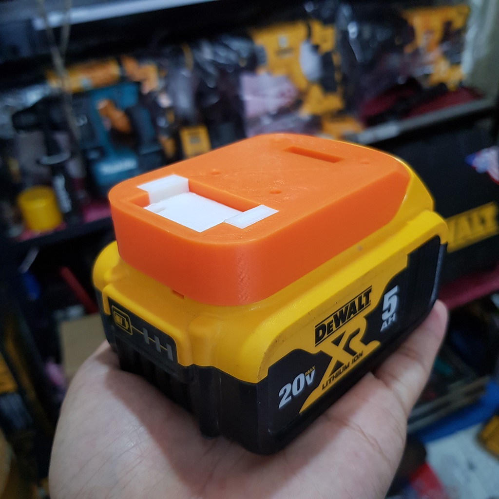[DIY] Đế gài dùng pin Dewalt 20v cho các máy dụng cụ cầm tay khác