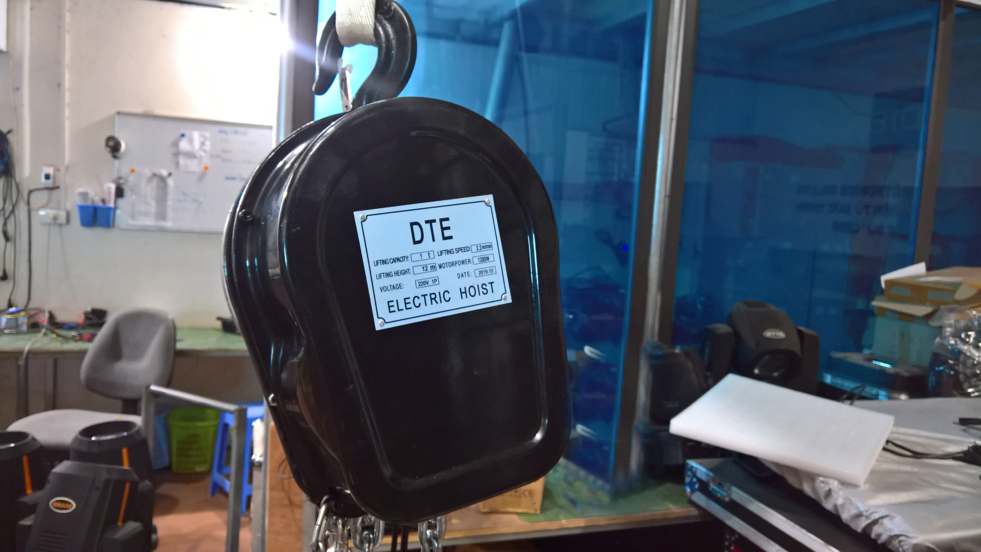 PALANG XÍCH ĐIỆN 1 PHA 220V - 1T 12M (1 TẤN 12 MÉT)