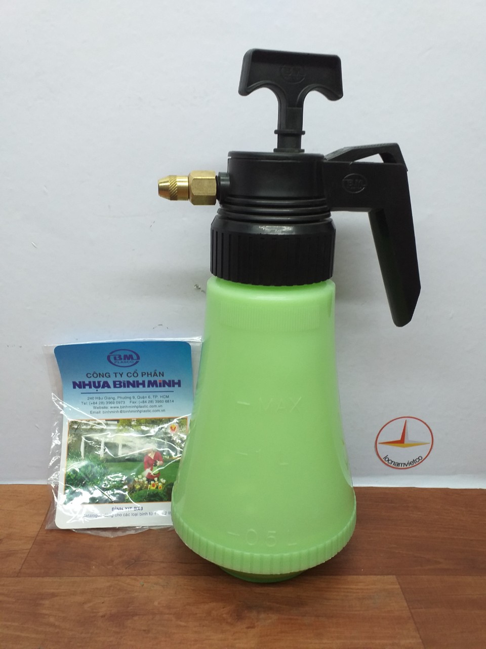 Binh Minh Mist Sprayer, Plant Watering Can 1L