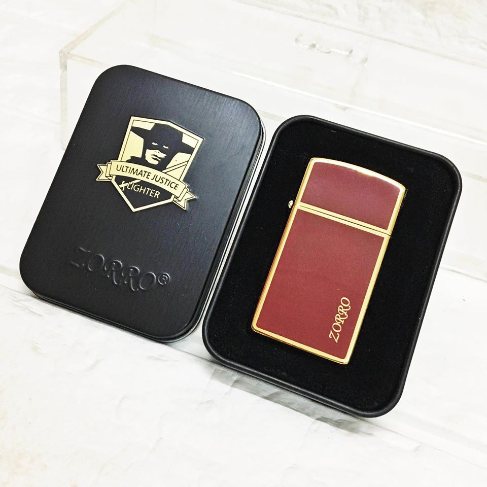 BẬT LỬA ZIPPO SLIM ZORRO ULTIMATE MÀU VÀNG ĐEN - VÀNG ĐỎ (FULL BOX) - (XÀI XĂNG)