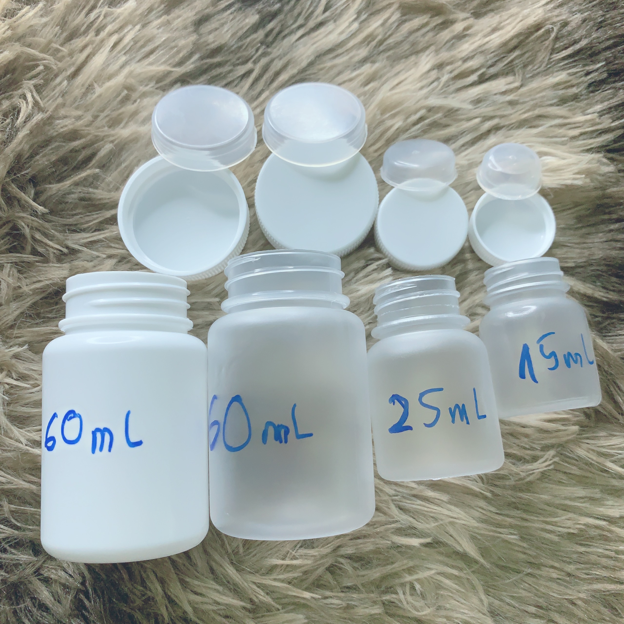 Lọ nhựa rỗng 15ml [Túi 50 lọ] có nút chống tràn nước, lọ nhựa chiết dung dịch trong suốt 15ml có nút đậy chống tràn