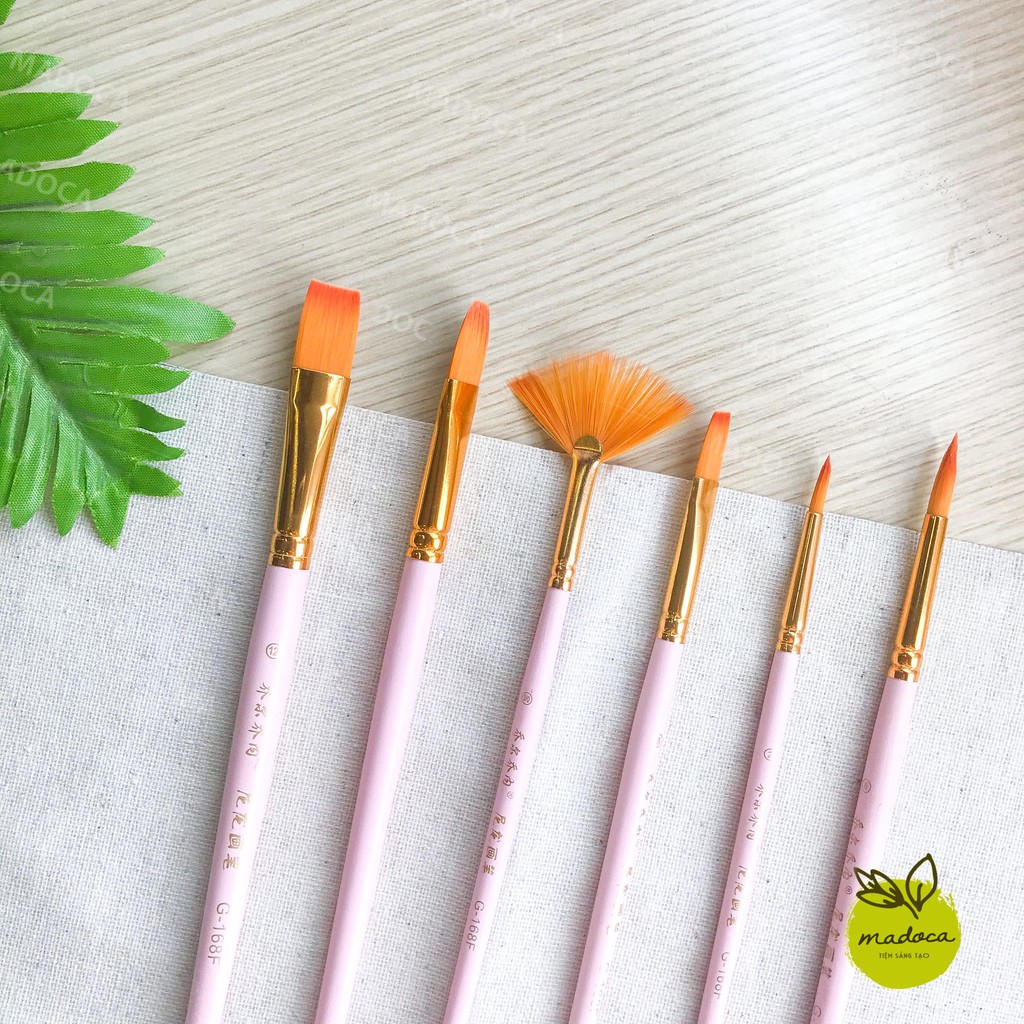 Set 6 cọ vẽ (giao màu ngẫu nhiên)