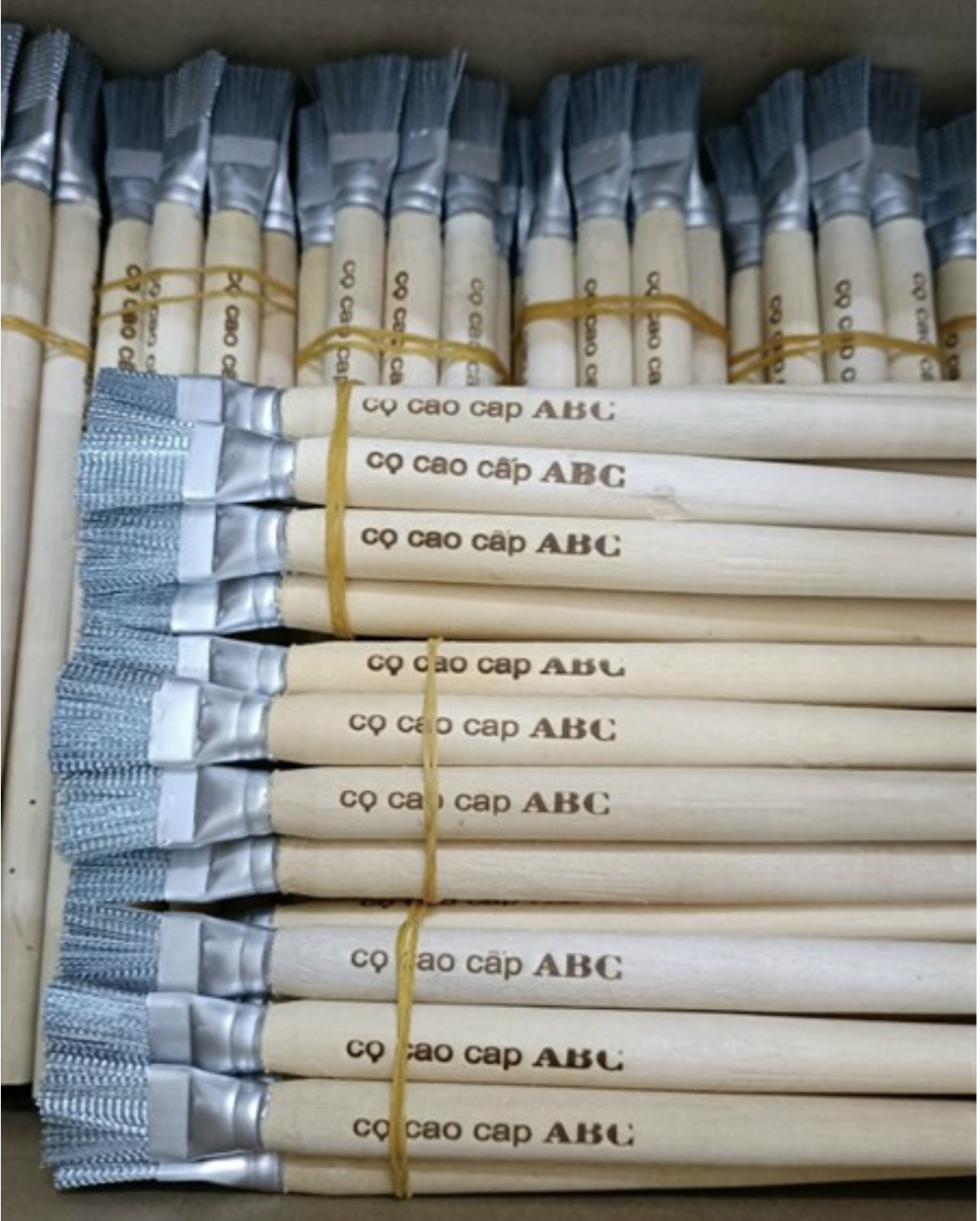 Cọ Sắt Cán Gỗ - Cọ Sắt Cọ Rỉ Sét size nhỏ lớn - DNX IPURE